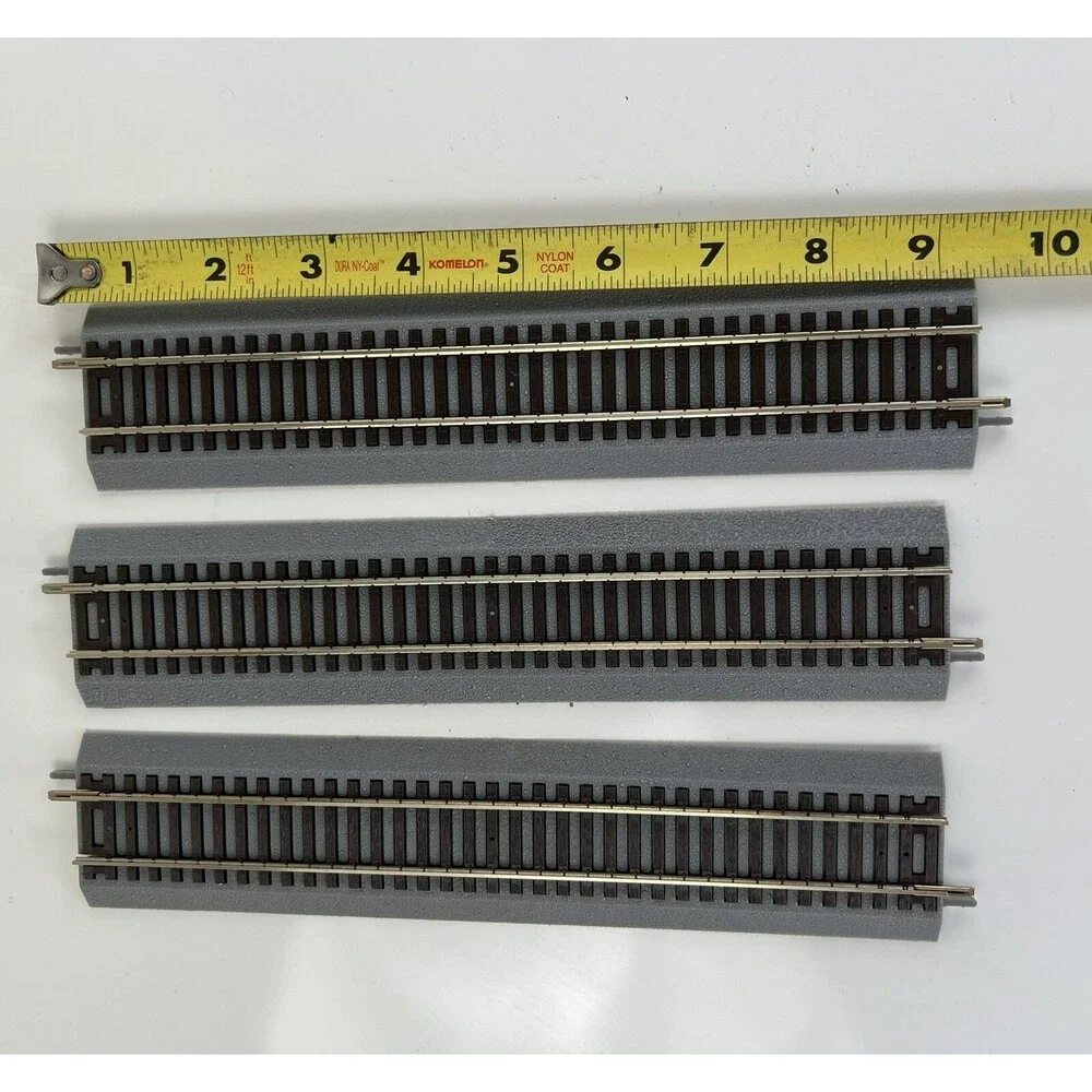 Vintage Made In USA 9” Atlas #450 Straight Railroad Track 3 Pcs Open Box Parts